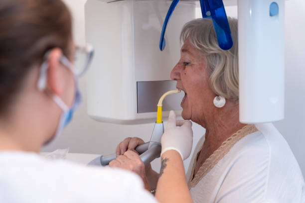 Best Dentist for Tooth Abscess  in Chagrin Falls, OH